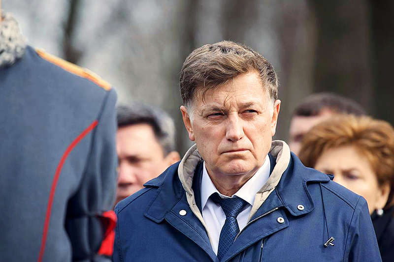 Прямых конфликтов между губернатором Александром Бегловым и главой заксобрания Вячеславом Макаровым (на фото) никогда не было. huiddhidqtirukmp