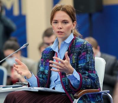 Елена Проничева