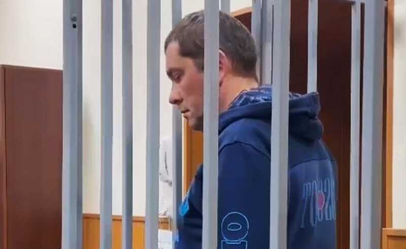 Как связаны уголовные дела Евгения Фомичева и Олега Фролова из структур «Роскосмоса»